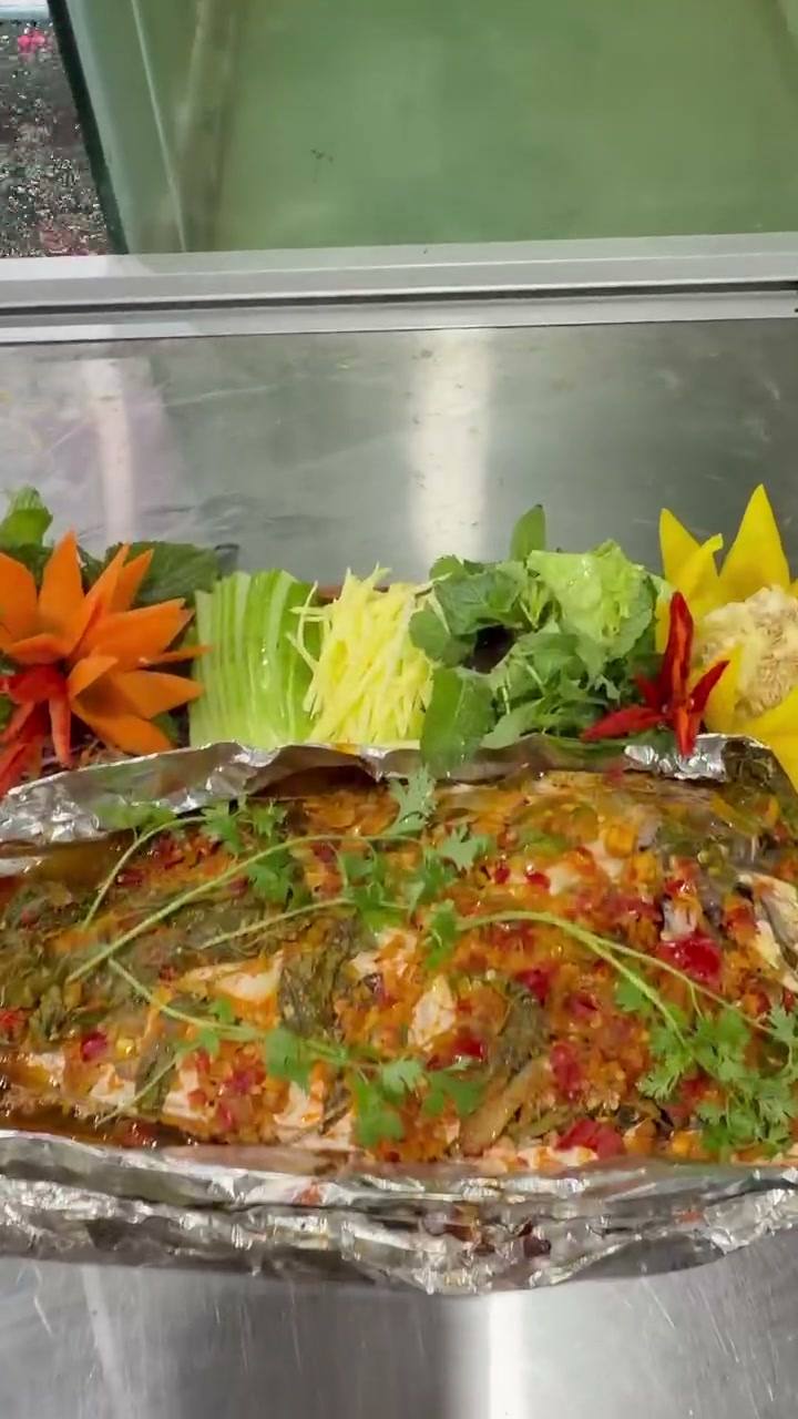 Cá bò da nướng giấy bạc tại Hải Sản Góc 108 Nha Trang